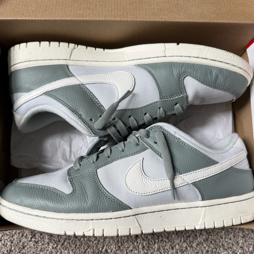 Nike Dunk Low Retro PRM - Micah Green/ Grey